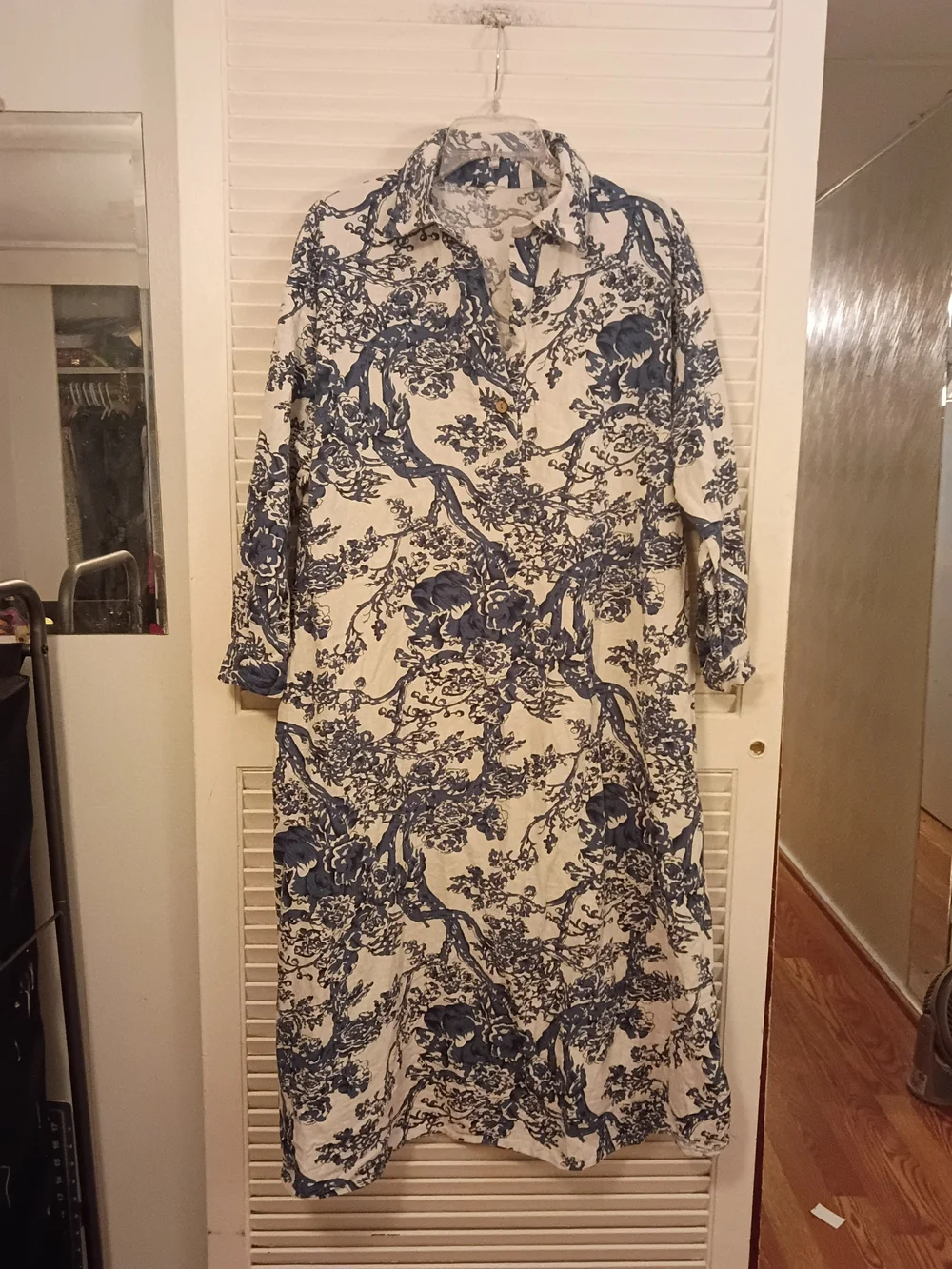 Floral Toile Shirt Dress in Blue and Cream - Picture 2 of 8